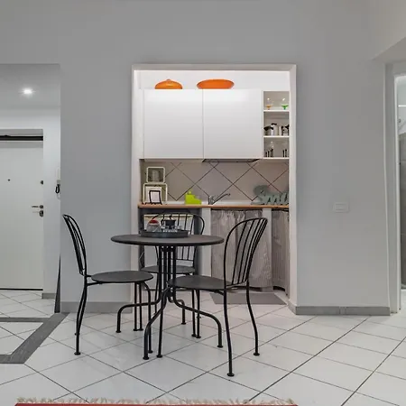 La Casina Lovely Mini Flat * La Spezia